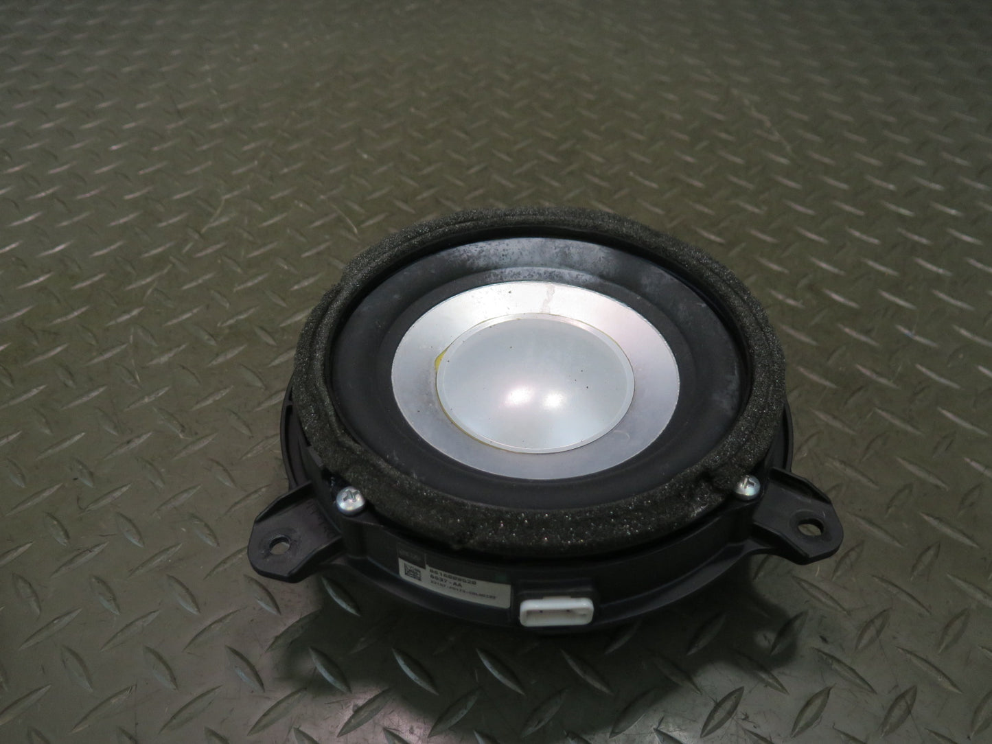07-17 Lexus LS600h LS460 Rear Left or Right Door Mark Levinson Speaker OEM