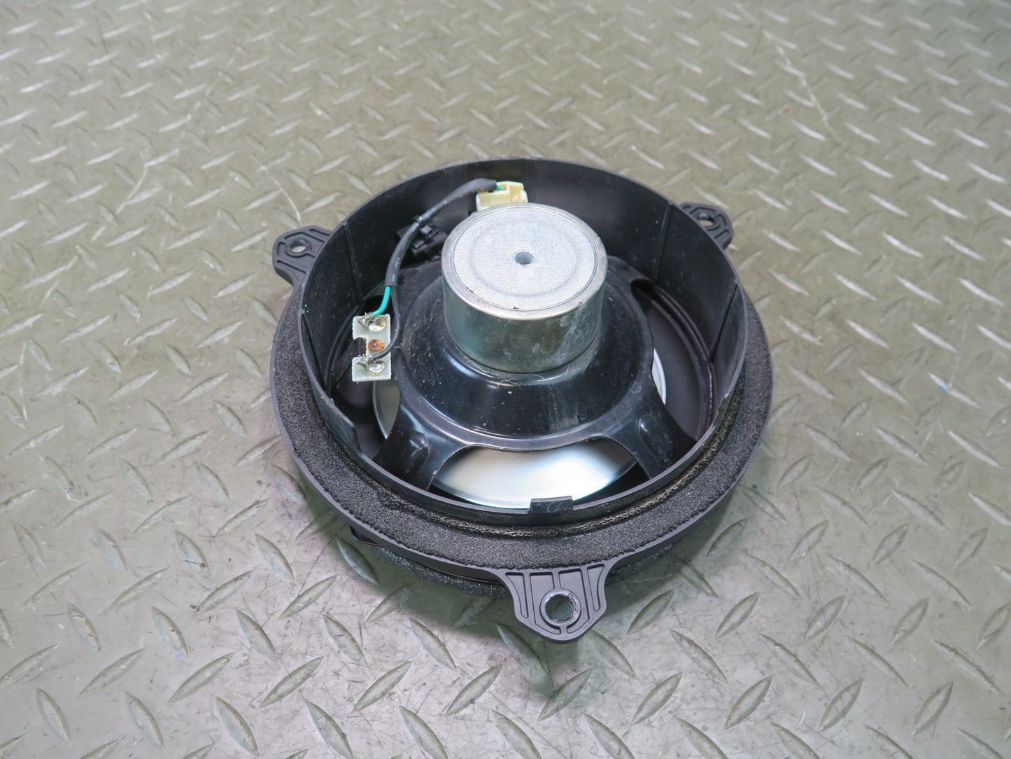 07-17 Lexus LS600h LS460 Rear Left or Right Door Mark Levinson Speaker OEM