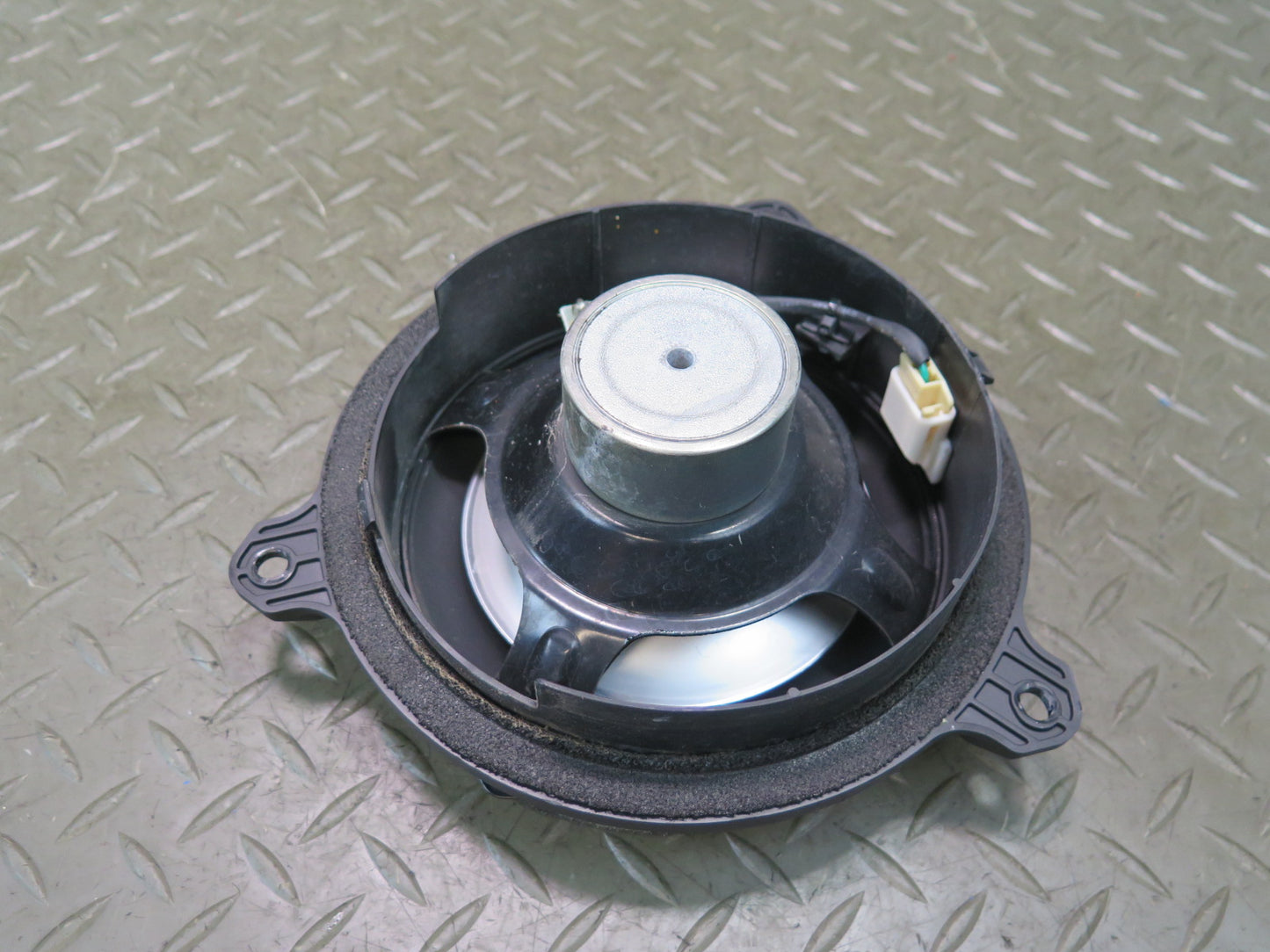 07-17 Lexus LS600h LS460 Rear Left or Right Door Mark Levinson Speaker OEM