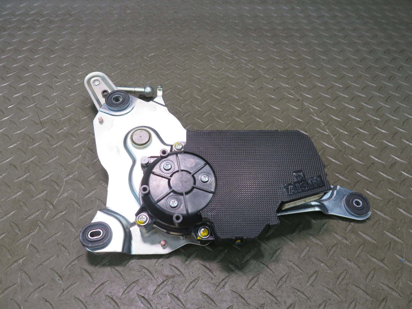 08-16 Lexus UVF46L LS600h Rear Trunk Lid Open Close Lift Actuator Motor