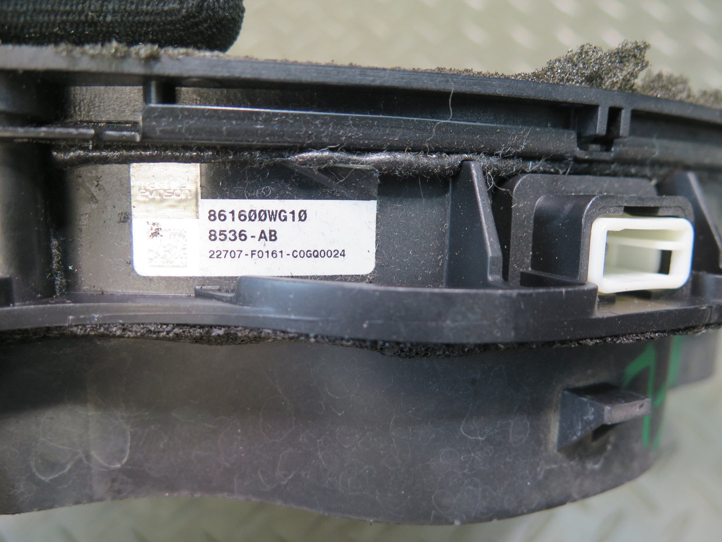 07-17 Lexus UVF46L LS600h LS460 Set of 2 Front Door Mark Levinson Speaker OEM
