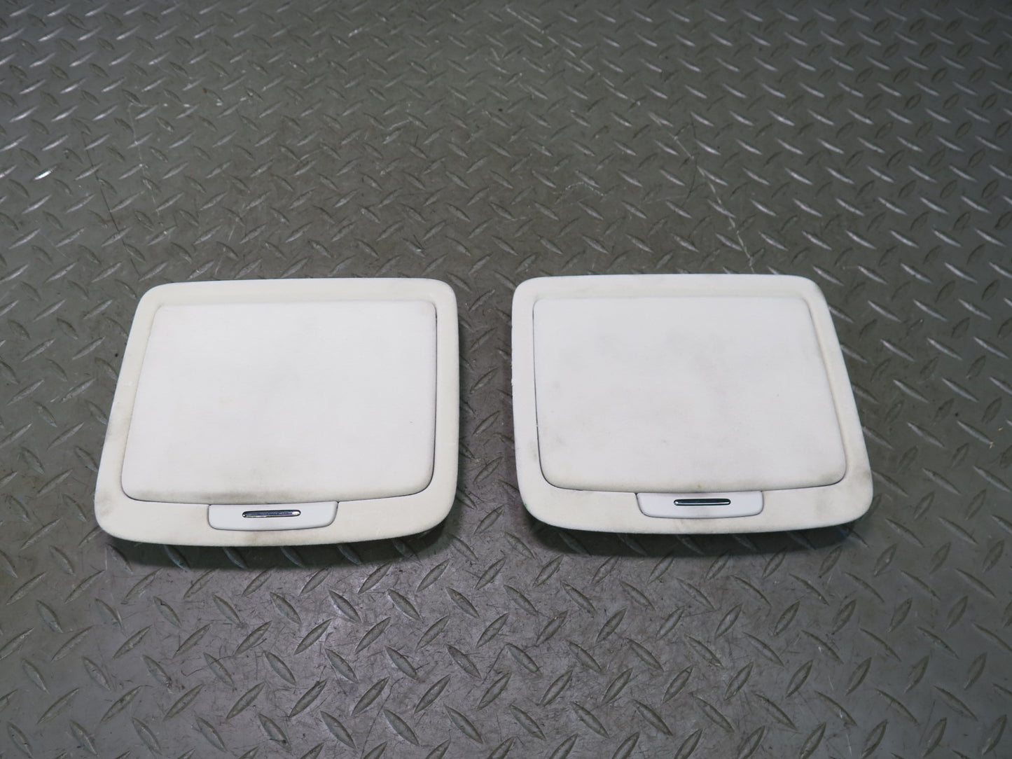 08-16 Lexus UVF46L LS600h Set of 2 Rear Left & Right Vanity Mirror OEM