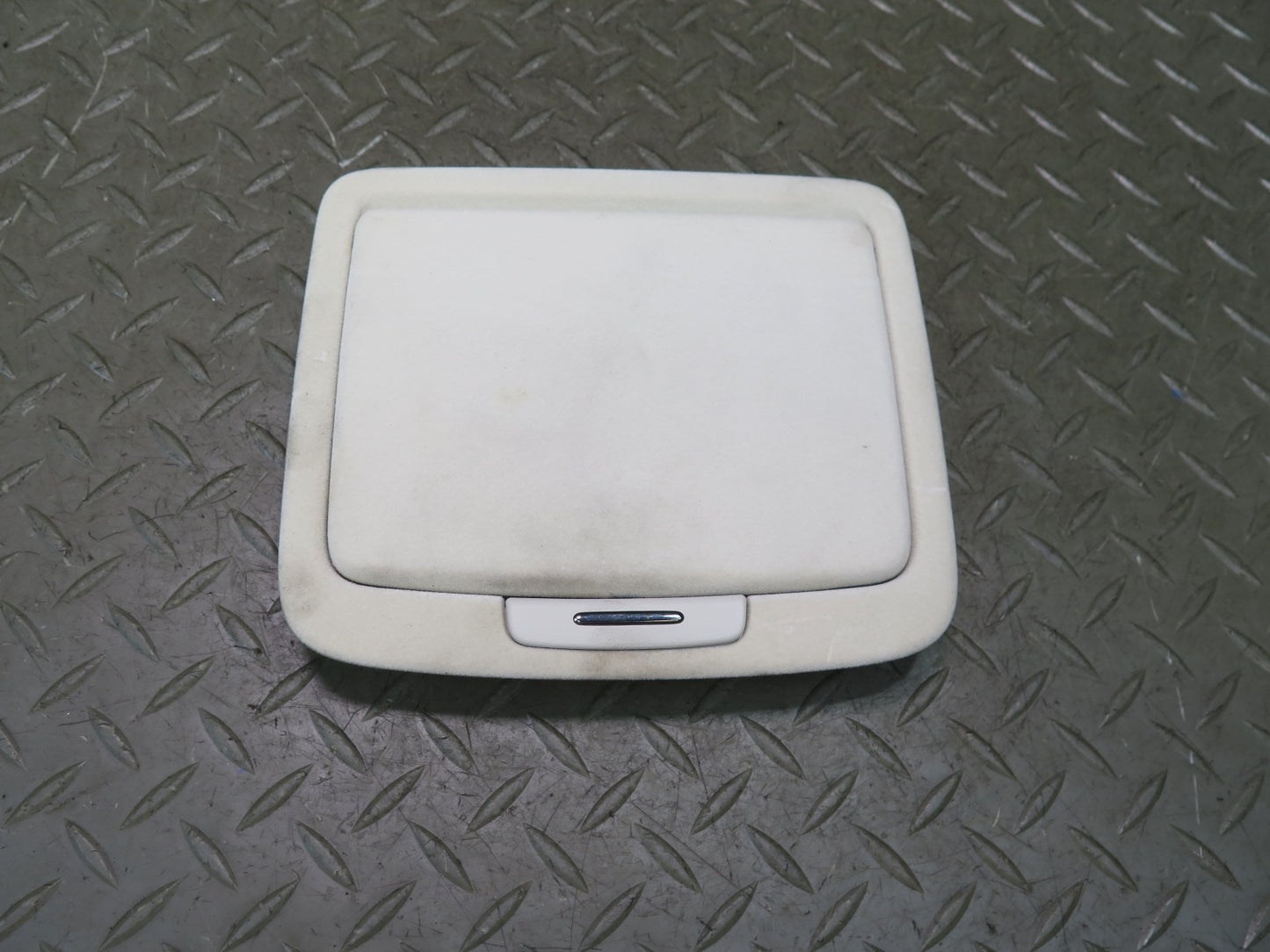 08-16 Lexus UVF46L LS600h Set of 2 Rear Left & Right Vanity Mirror OEM