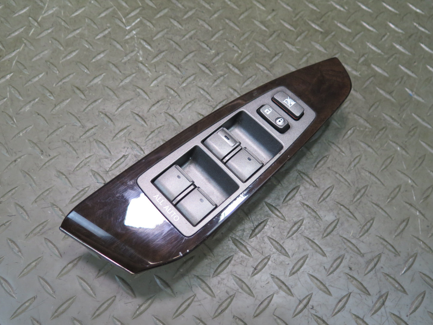 08-12 Lexus UVF46L LS600h Front Left Door Master Power Window Switch OEM
