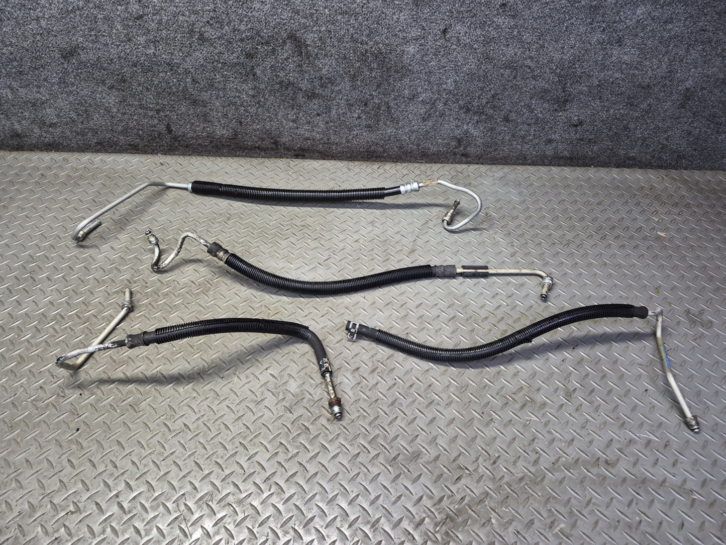 2003-2007 Hummer H2 Power Steering Hose Pipe Line Set of 4