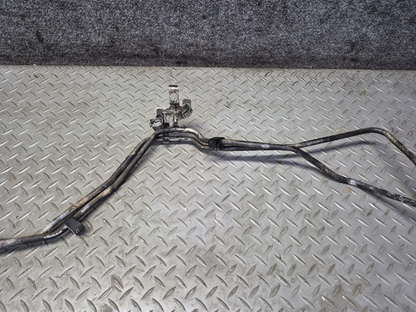 2003-2005 Hummer H2 A/T Automatic Transmission Oil Cooler Hose Pipe Line Set
