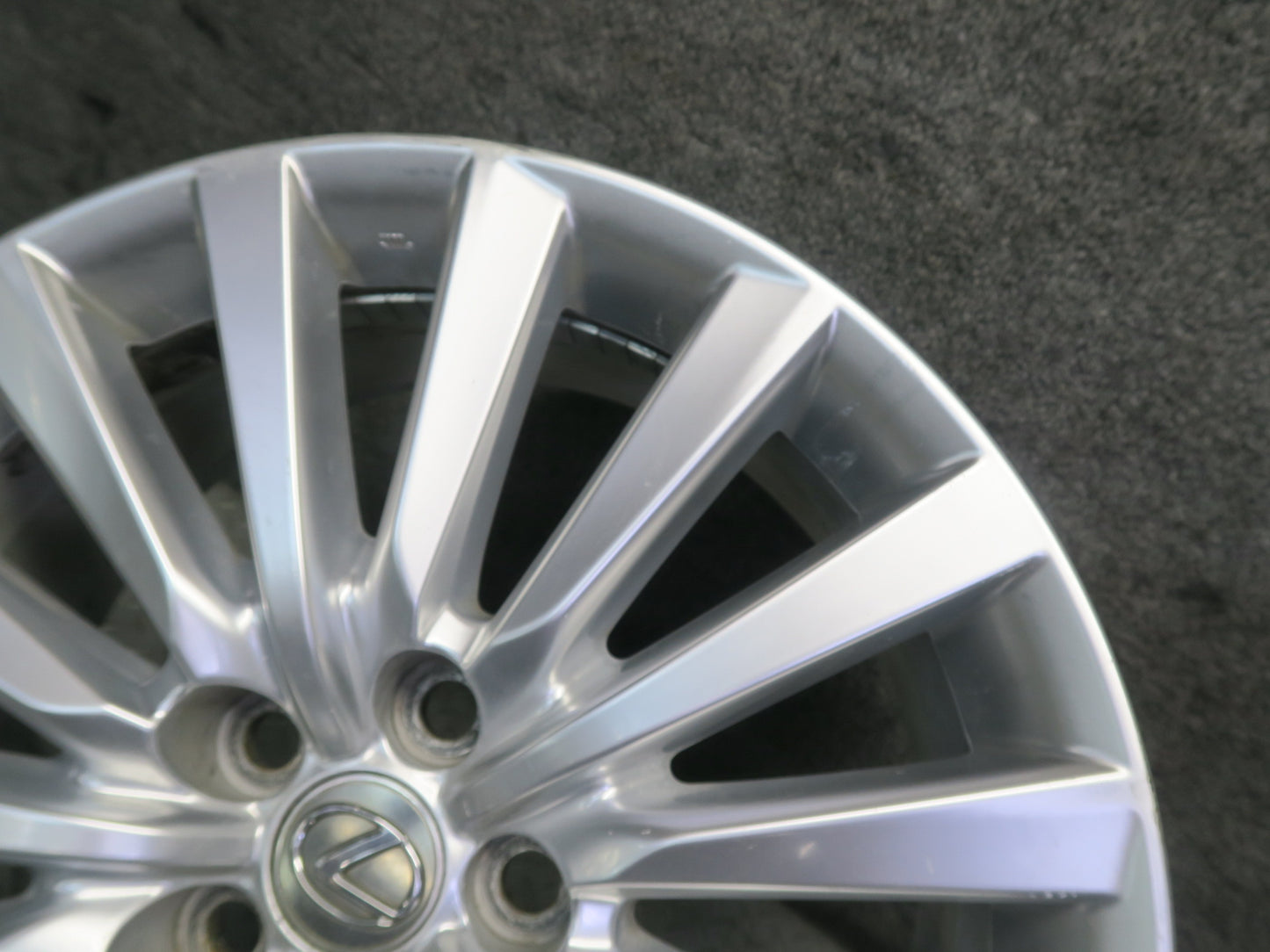 13-17 Lexus LS460 Factory Alloy R19 19" Wheel Rim 19x8J ET35 OEM