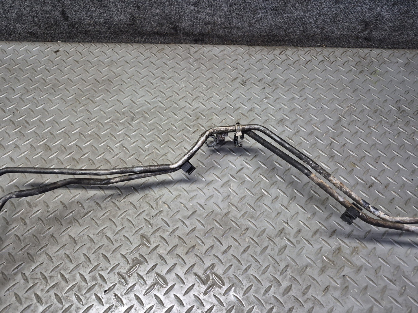 2003-2005 Hummer H2 A/T Automatic Transmission Oil Cooler Hose Pipe Line Set