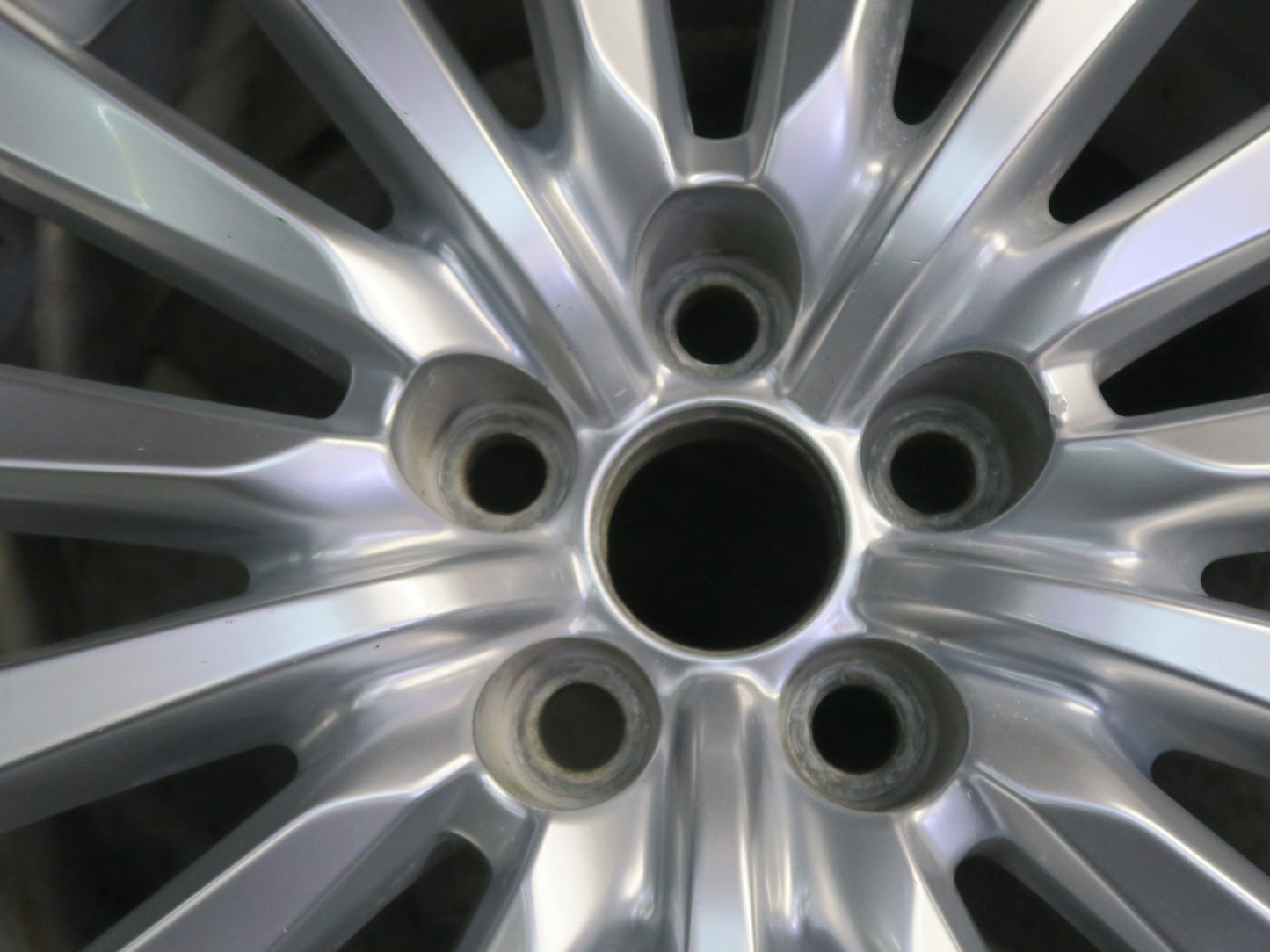 13-17 Lexus LS460 Factory Alloy R19 19" Wheel Rim 19x8J ET35 OEM