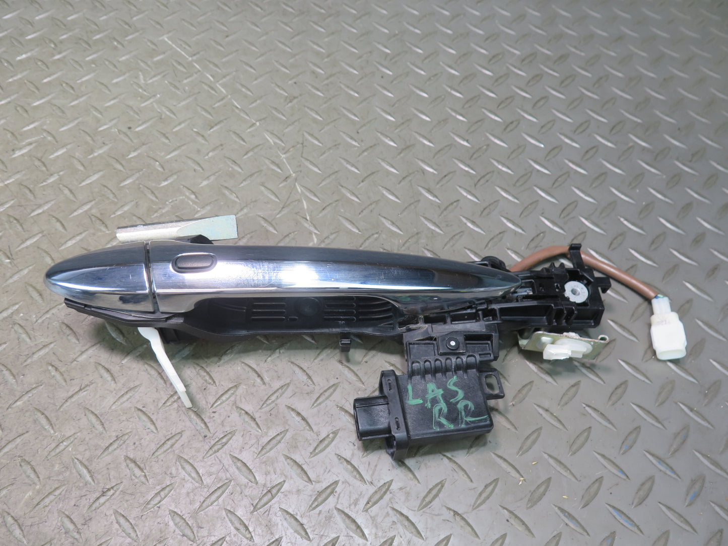 08-16 Lexus LS600h Set of 4 Front & Rear Door Exterior Handle w Keyless OEM