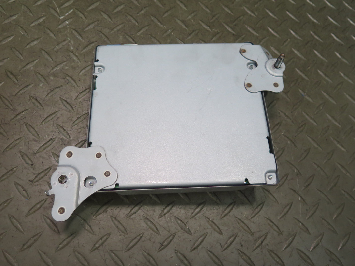 07-09 Lexus UVF46L LS600h LS460 Parking Assist Control Module 86792-50210 OEM