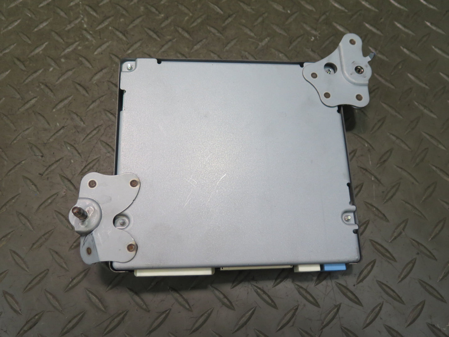 07-09 Lexus UVF46L LS600h LS460 Parking Assist Control Module 86792-50210 OEM