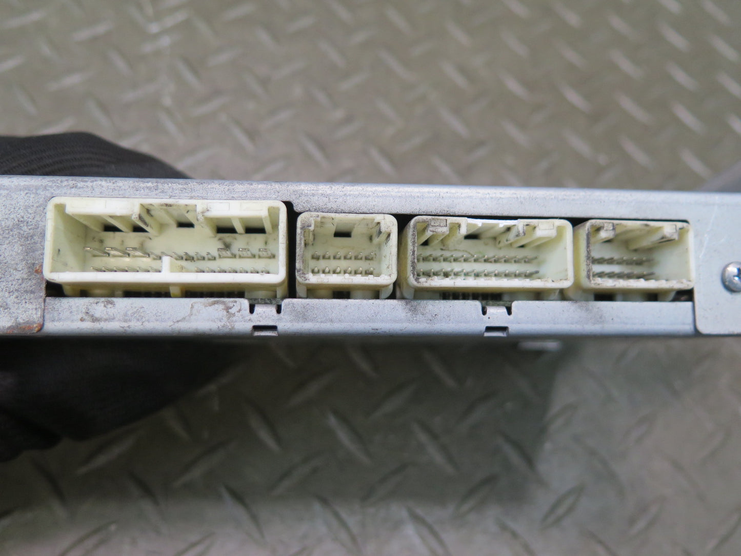 07-09 Lexus UVF46L LS600h LS460 Display Selector Control Module 86112-30100 OEM