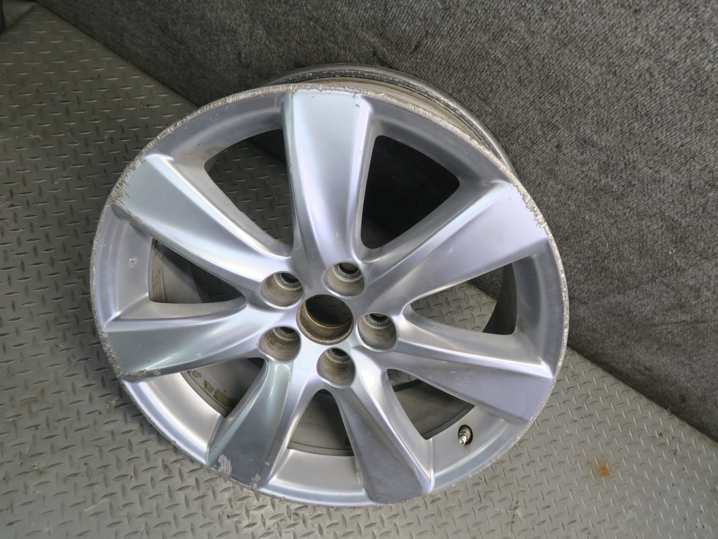 08-16 Lexus UVF46L LS600h Factory Alloy R19 19" Wheel Rim 19x8J ET35 OEM
