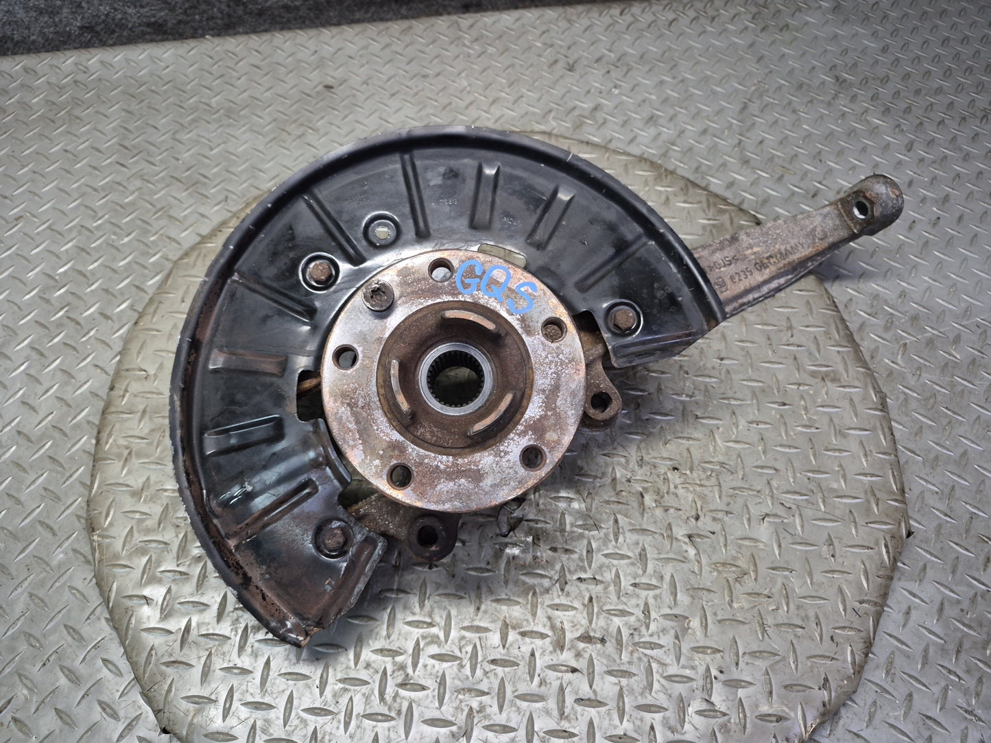 11-15 Audi 4L Q7 3.0L AWD Front Right Spindle Knuckle Wheel Hub 7P6407246A OEM
