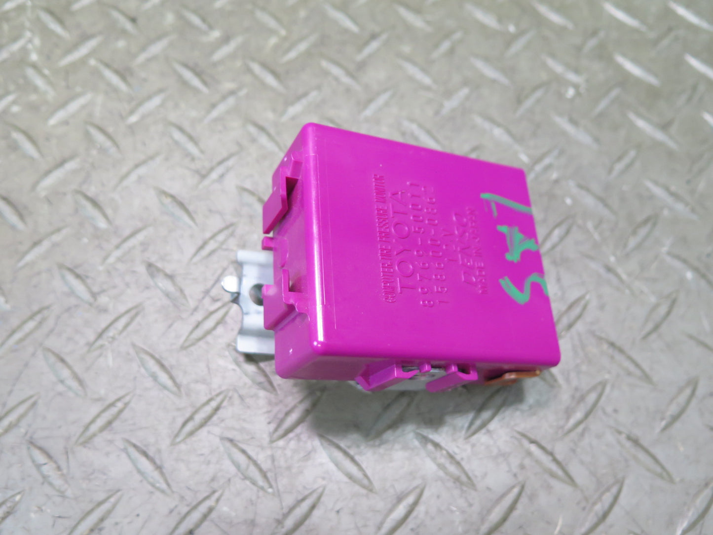 07-12 Lexus UVF46L LS600h LS460 TPMS Tire Pressure Monitor Control Module OEM