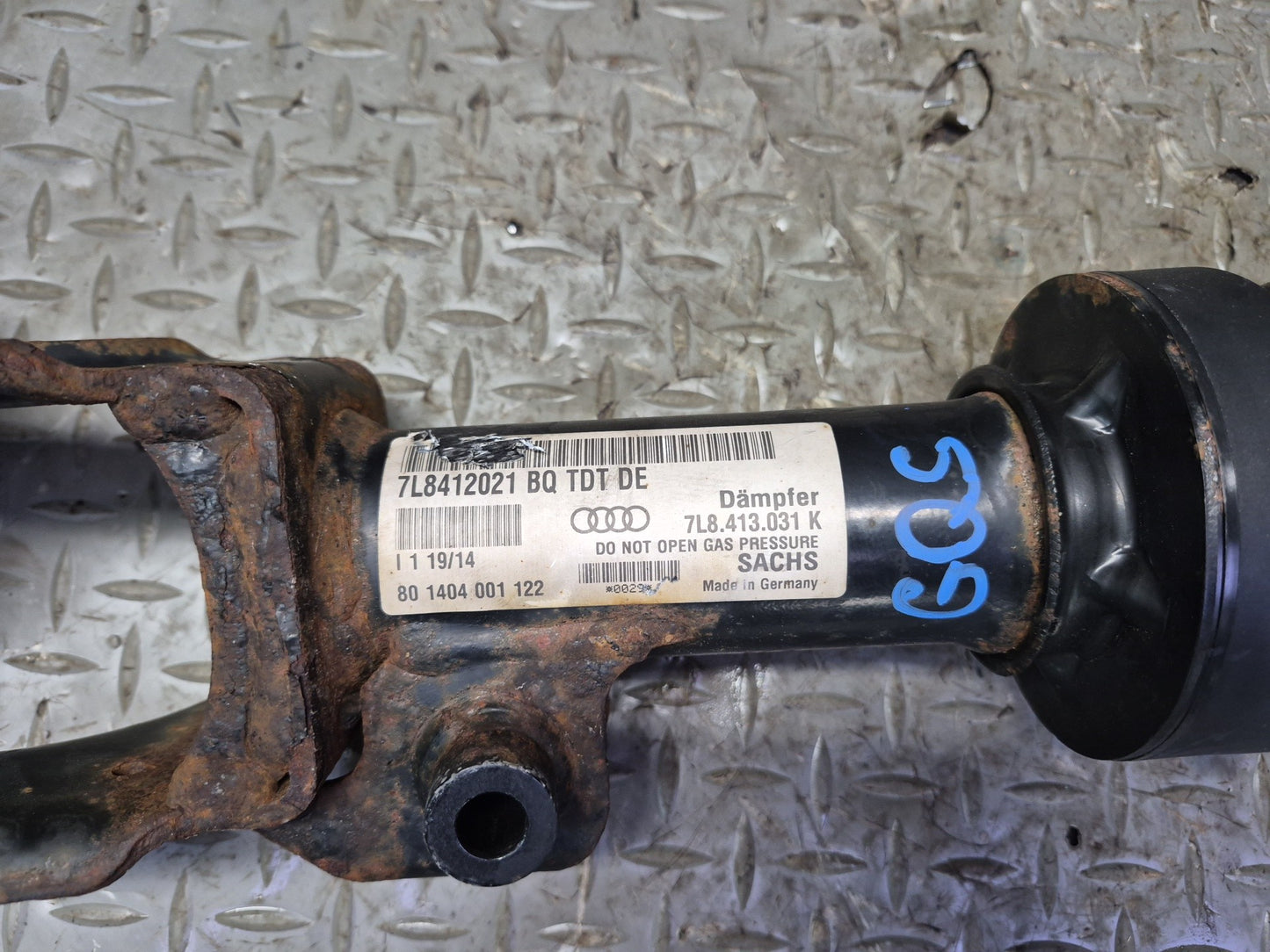 07-15 Audi 4L Q7 AWD Set of 2 Front Left & Right Strut Shock Absorber OEM