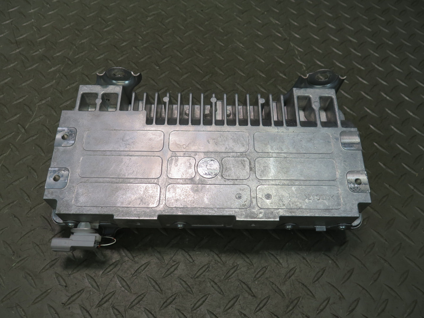 08-09 Lexus UVF46L LS600h LS460 Power Steering Converter Contol Module OEM