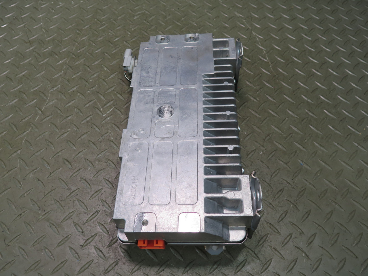 08-09 Lexus UVF46L LS600h LS460 Power Steering Converter Contol Module OEM
