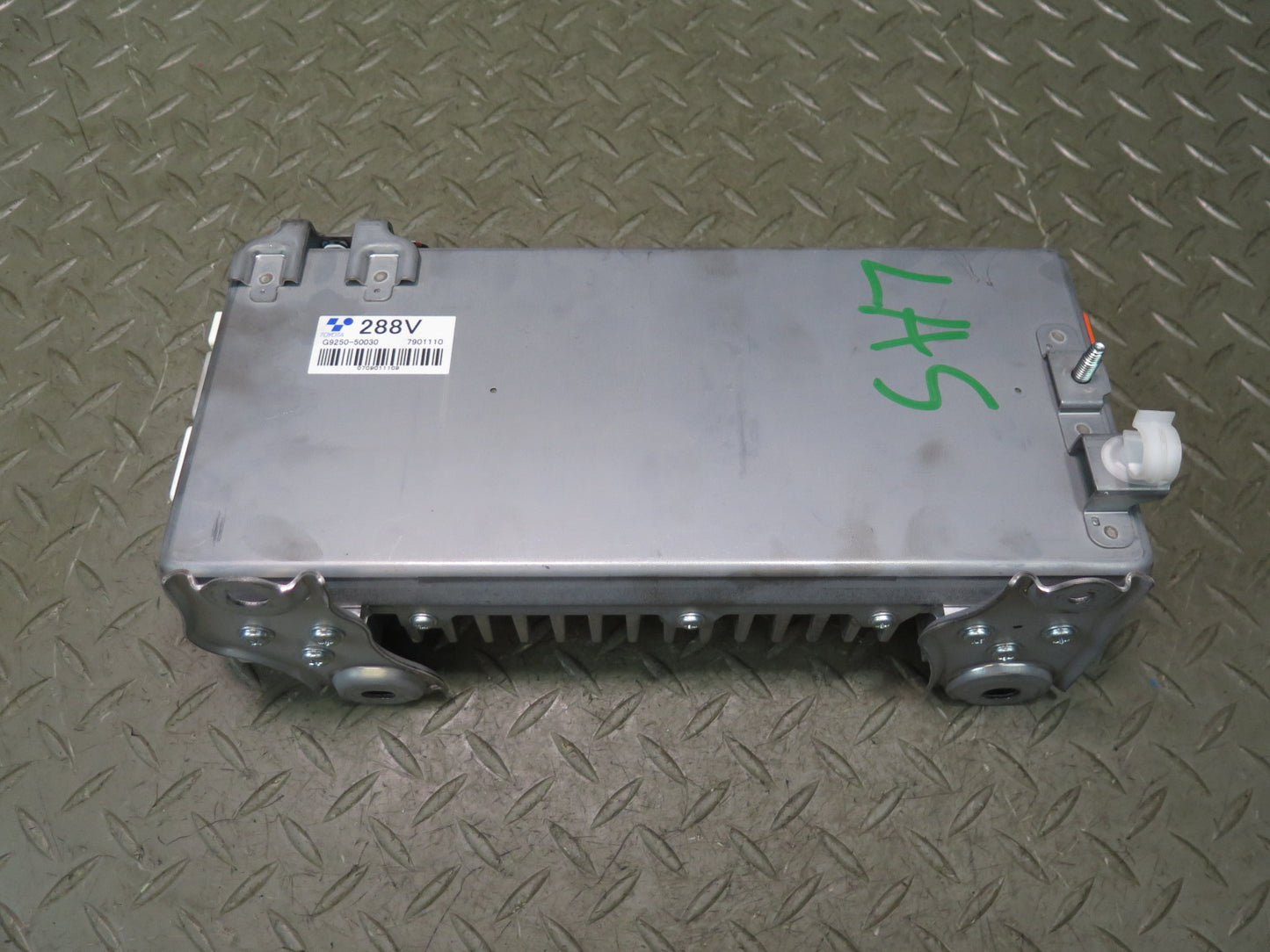 08-09 Lexus UVF46L LS600h LS460 Power Steering Converter Contol Module OEM