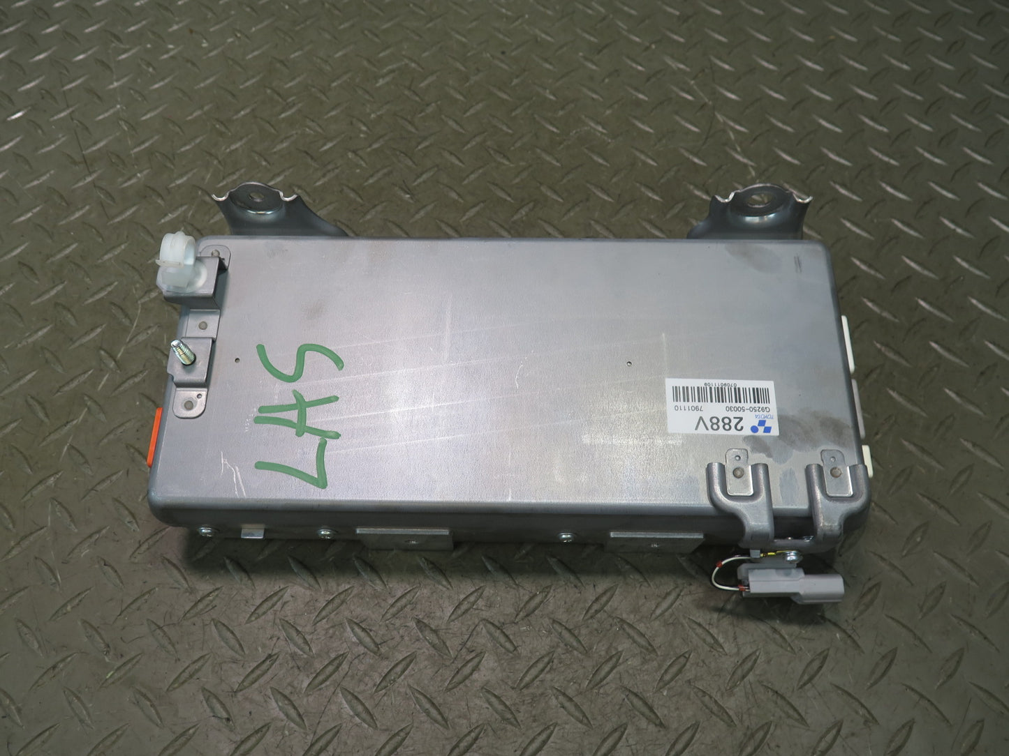 08-09 Lexus UVF46L LS600h LS460 Power Steering Converter Contol Module OEM