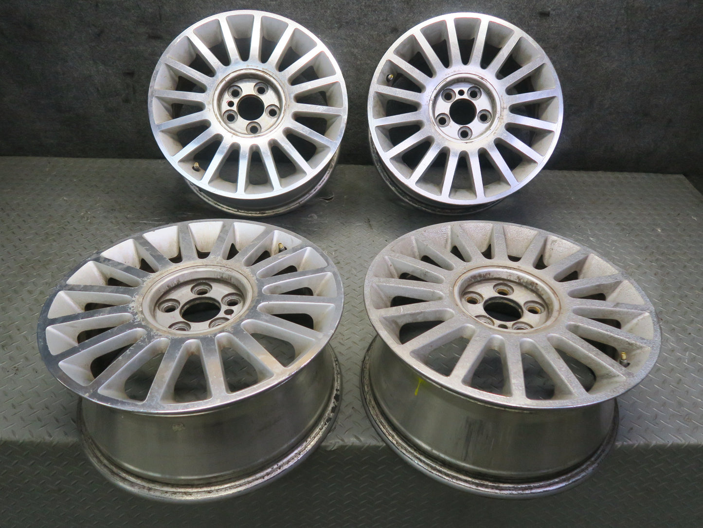 02-05 Ford Thunderbird Set of 4 Factory R17" Wheel Rim 17x7.5J ET60 OEM