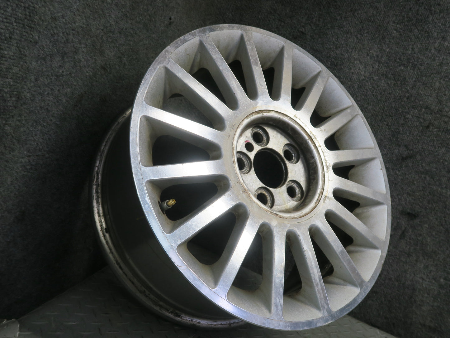 02-05 Ford Thunderbird Set of 4 Factory R17" Wheel Rim 17x7.5J ET60 OEM