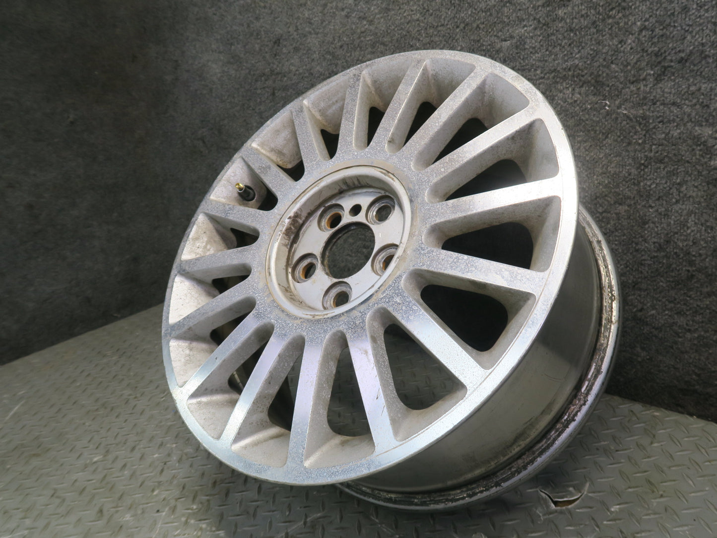 02-05 Ford Thunderbird Set of 4 Factory R17" Wheel Rim 17x7.5J ET60 OEM