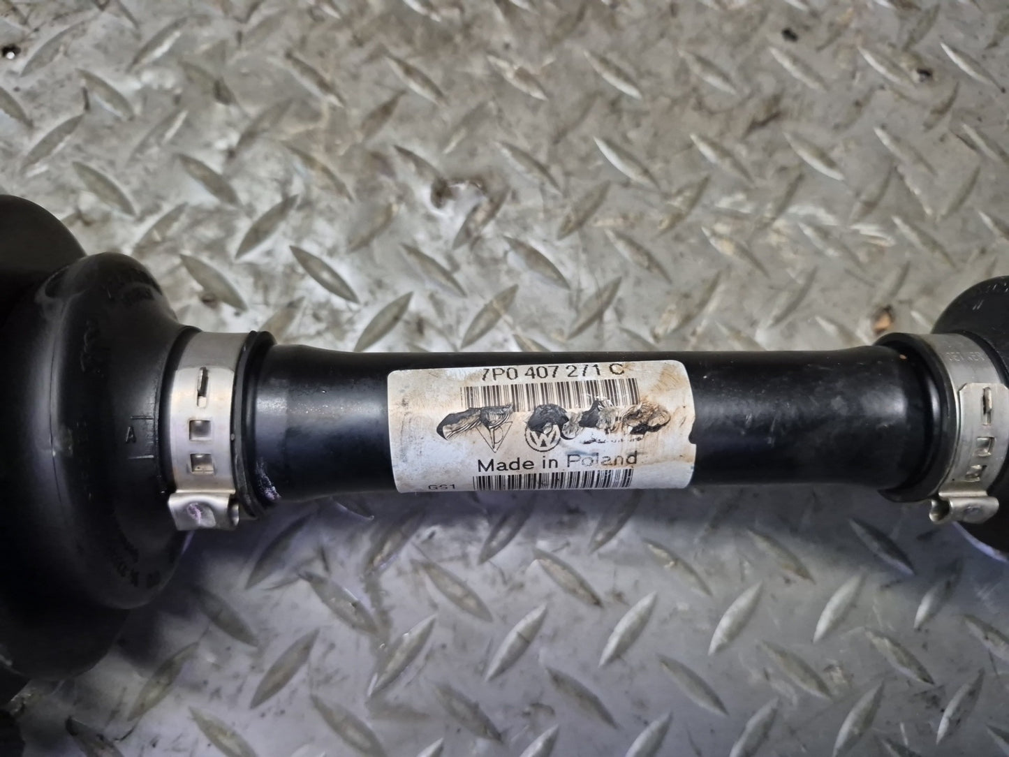 11-15 Audi 4L Q7 3.0L AWD Front Left or Right Axle Shaft 7P0407271C OEM