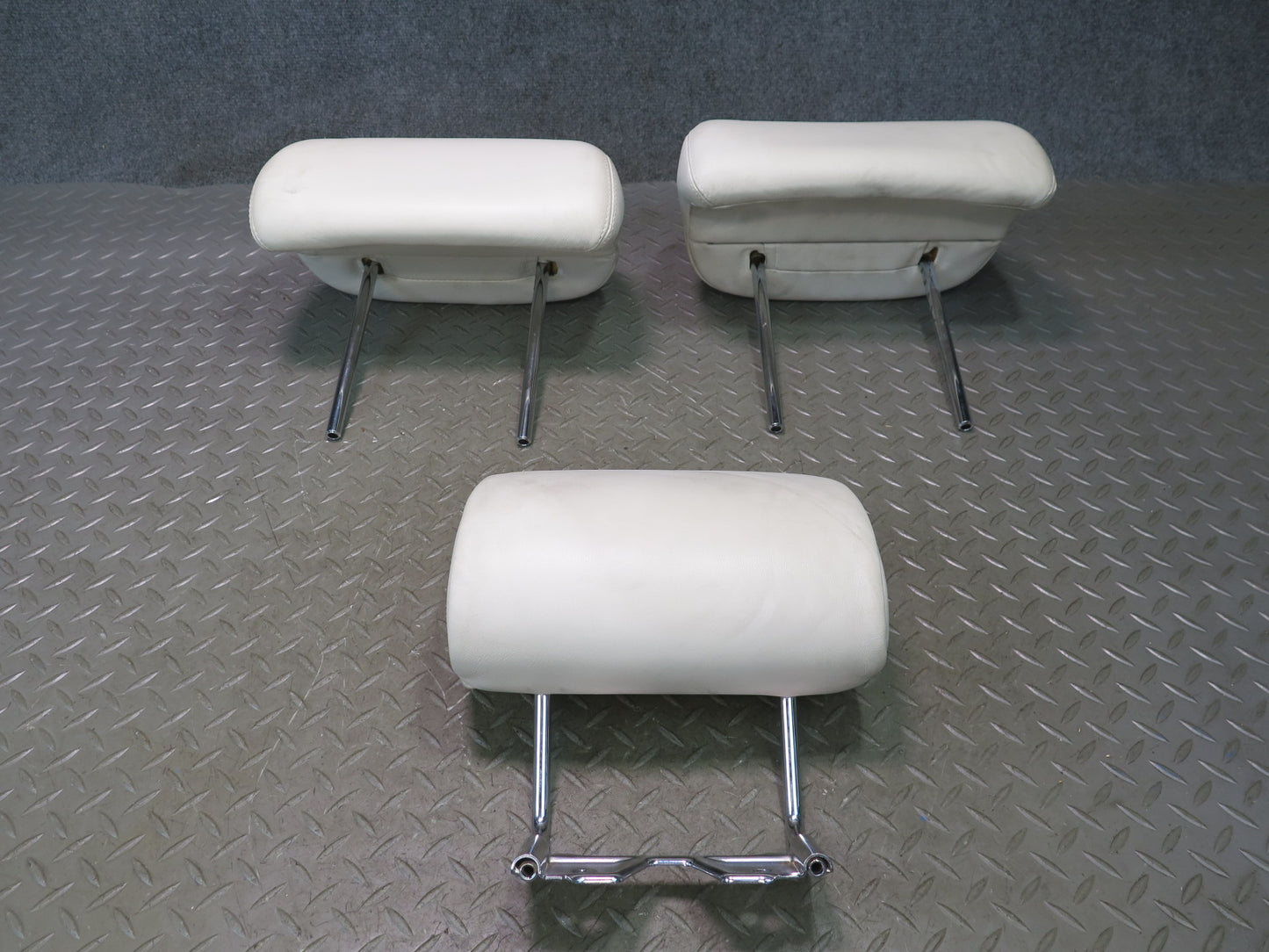 08-12 Lexus UVF46L LS600h Set of 3 Rear Left Center Right Leather Headrest OEM