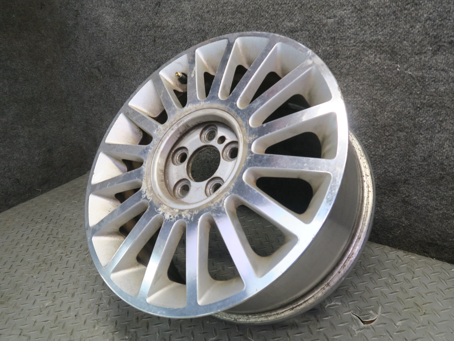 02-05 Ford Thunderbird Set of 4 Factory R17" Wheel Rim 17x7.5J ET60 OEM