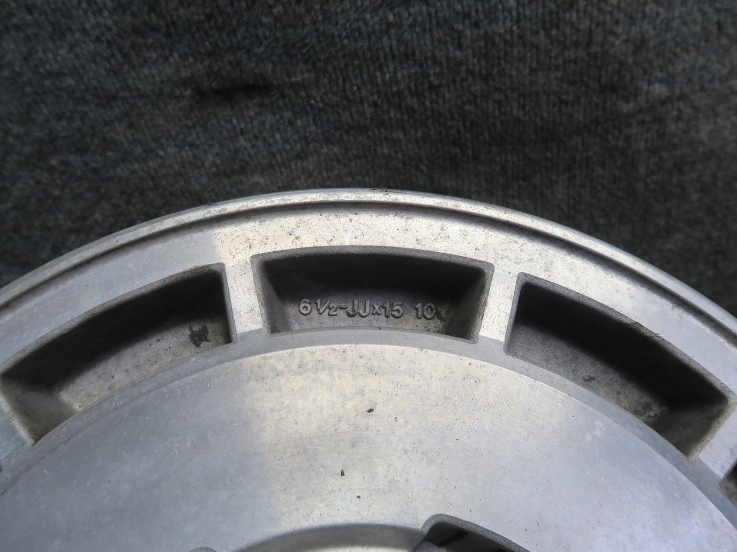 84-87 Nissan Z31 300ZX Set of 4 Factory R15" Wheel Rim 15x6.5JJ ET10 OEM