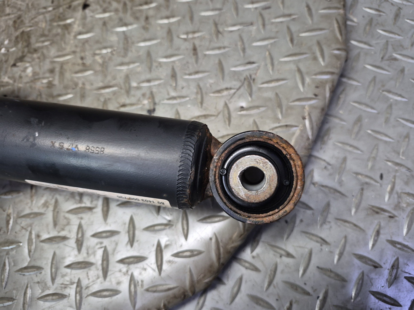 07-15 Audi 4L Q7 AWD Set of 2 Rear Left & Right Strut Shock Absorber OEM