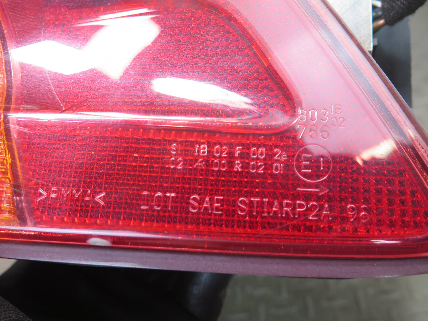 99-02 Mercedes R129 SL500 SL600 Set of 2 Rear Left & Right Tail Light Lamp OEM