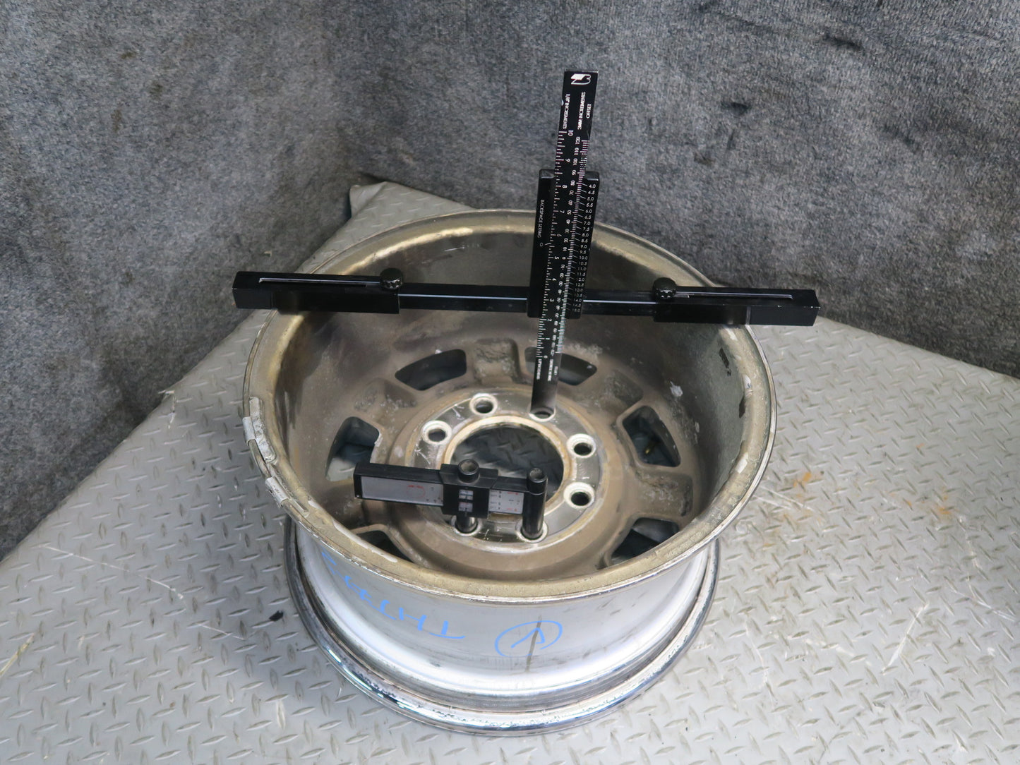 2003-2007 Hummer H2 Alloy R17" Chrome Wheel Rim 17x8.5 ET18 9594459 Set of 4