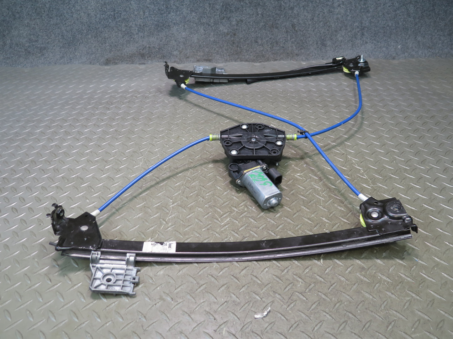 2008-2019 Maserati Granturismo M145 Left Door Window Regulator w Motor