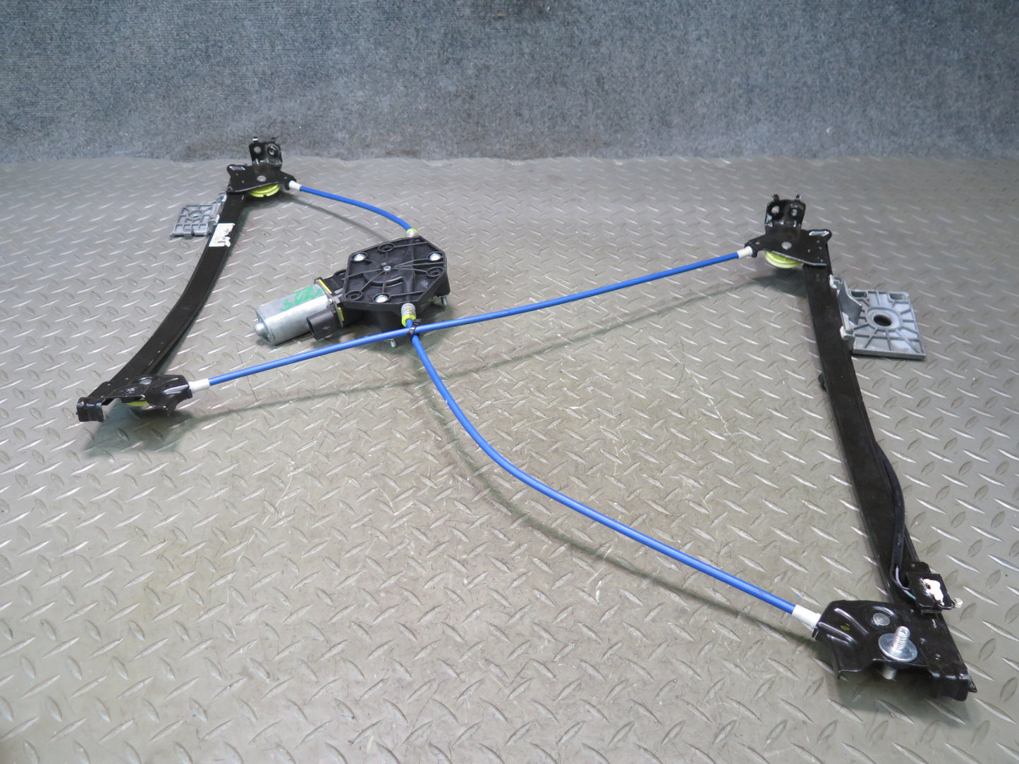 2008-2019 Maserati Granturismo M145 Left Door Window Regulator w Motor