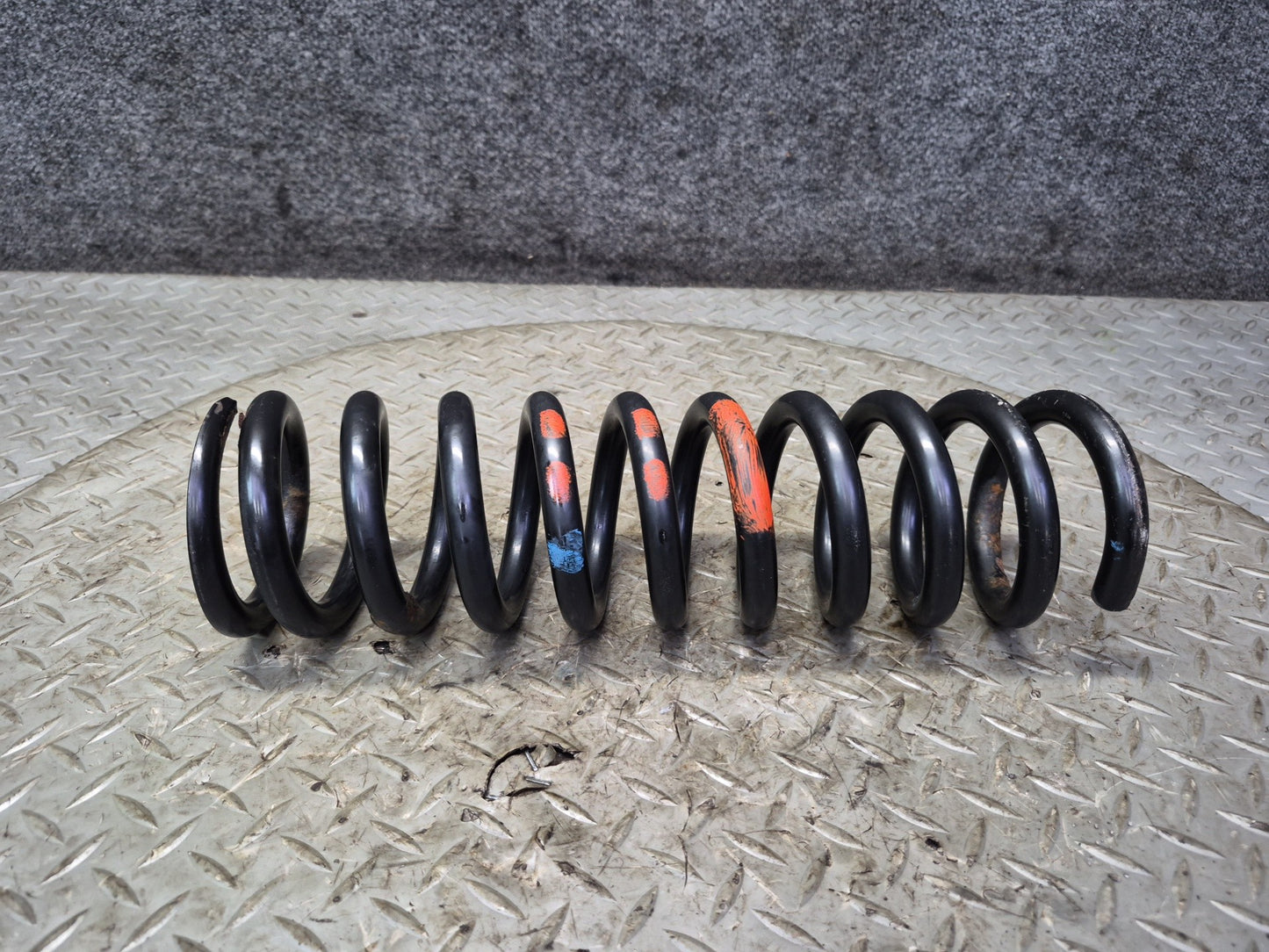 94-02 Mercedes R129 SL500 Rear Left or Right Coil Spring 134K Miles OEM