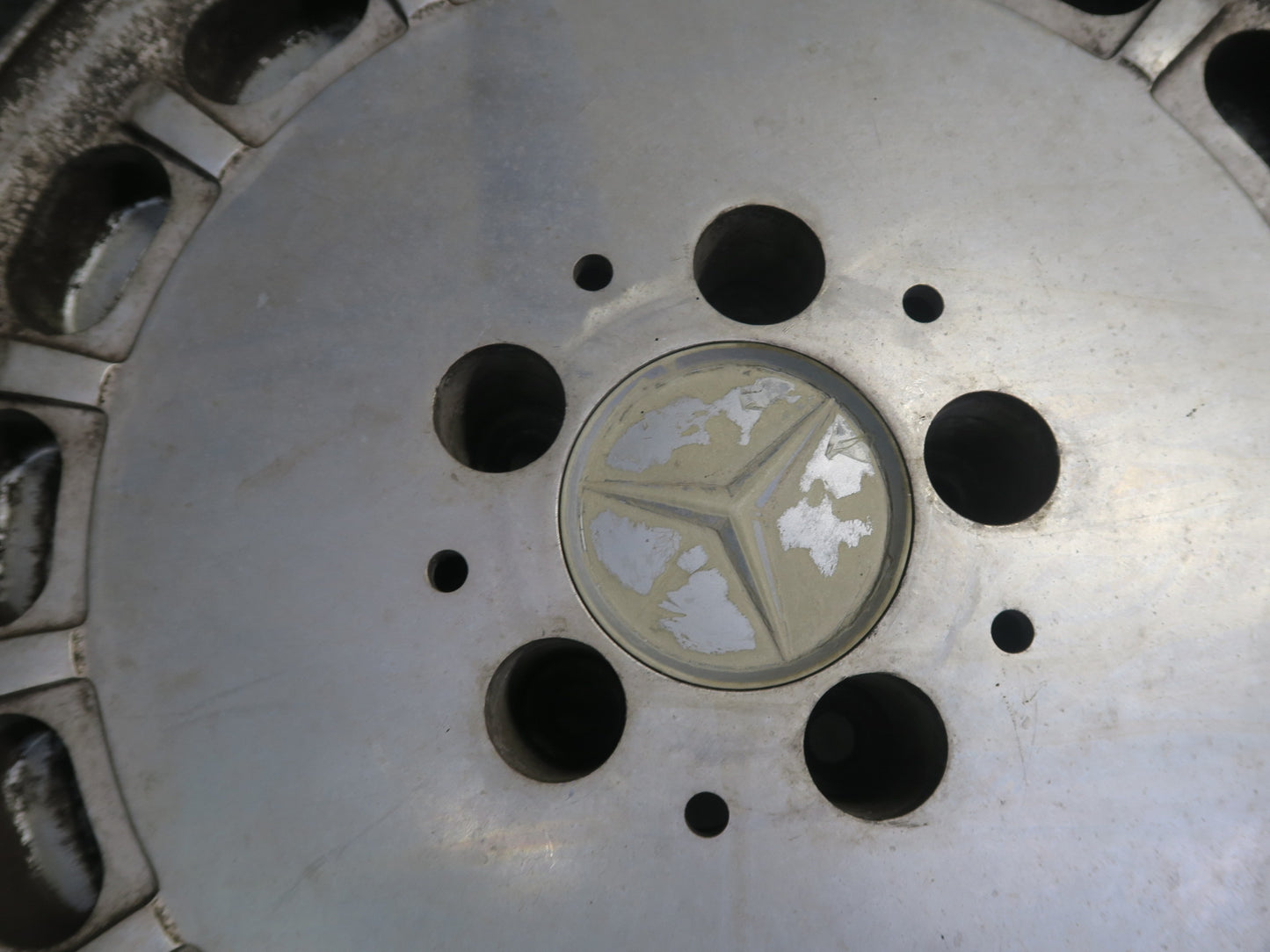 86-89 Mercedes R107 Set of 4 Factory R15 15" Alloy Wheel Rim 15x7J ET25 OEM
