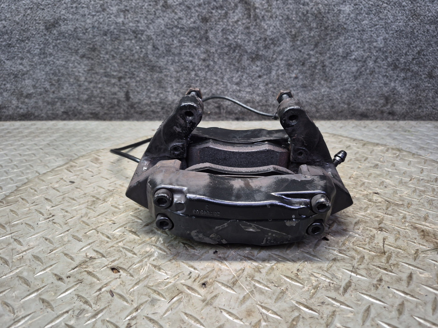 99-02 Mercedes R129 SL500 Brembo Set of 2 Front Left & Right Brake Caliper OEM
