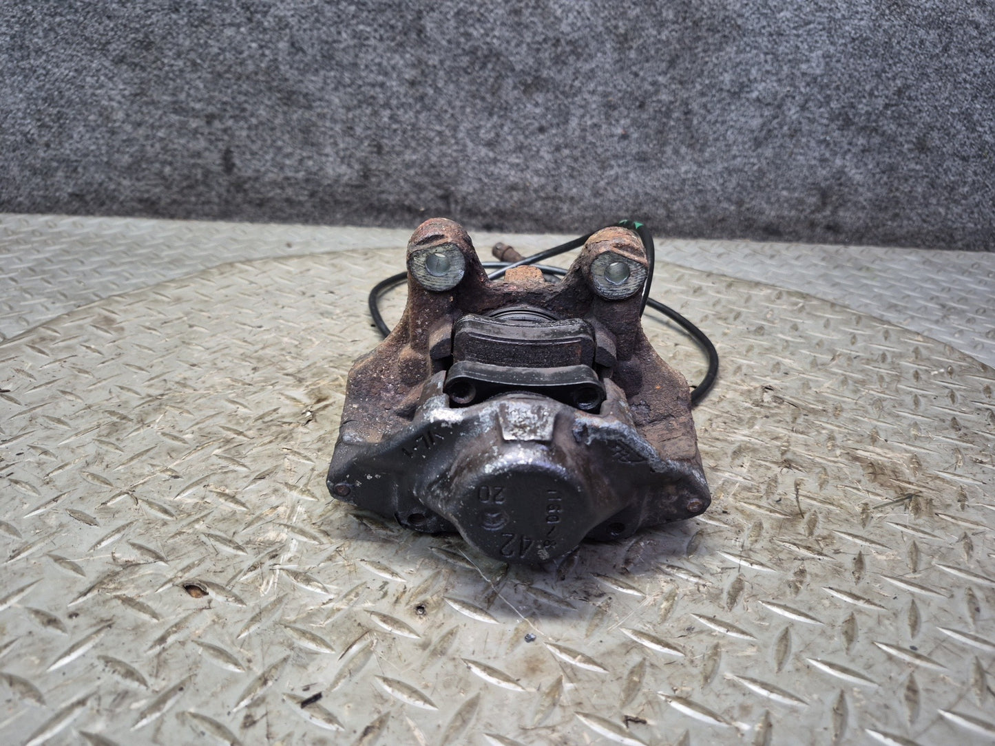 99-02 Mercedes R129 SL500 Set of 2 Rear Left & Right Brake Caliper OEM