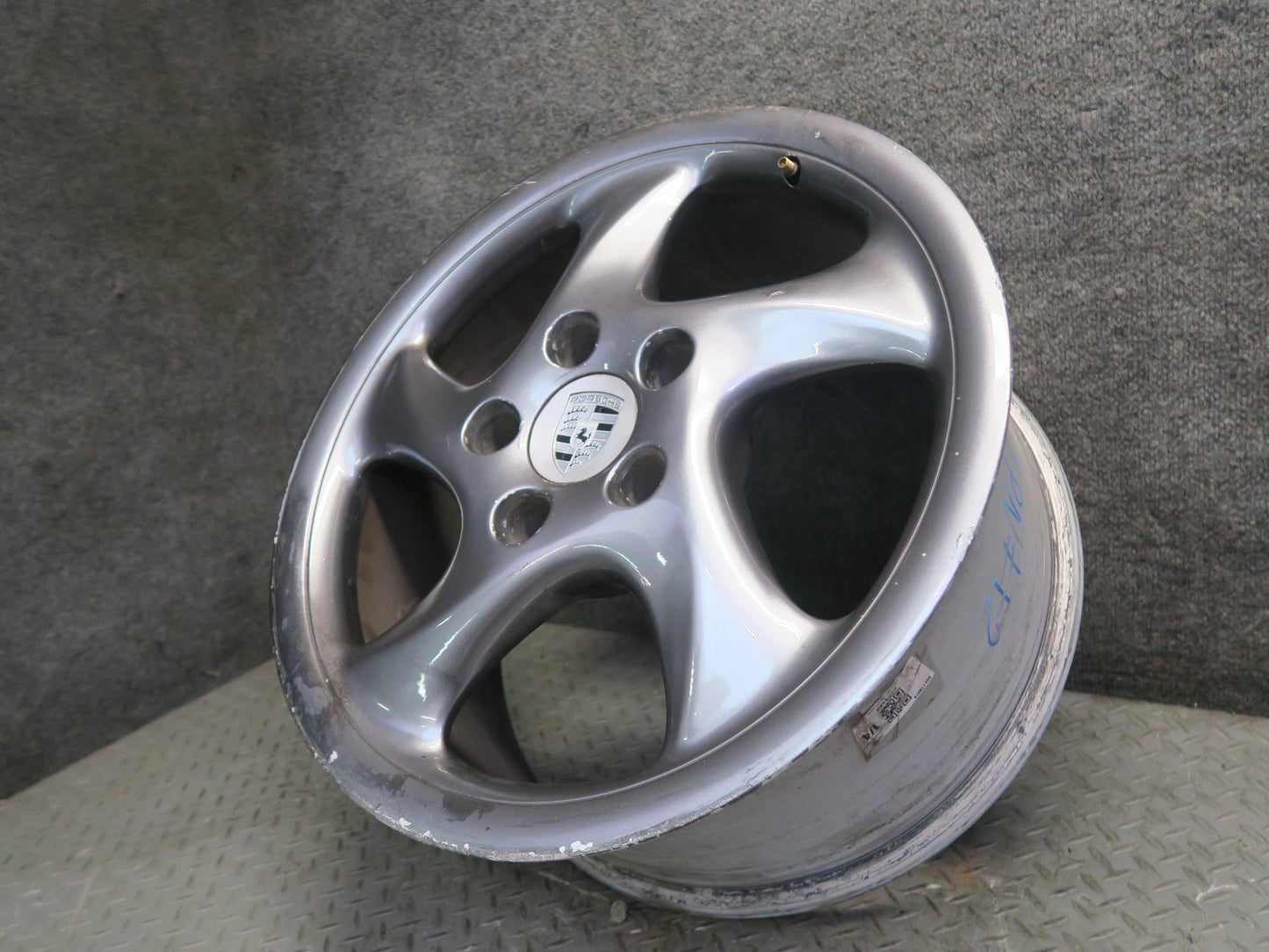 1999-2004 Porsche 911 996 Rear Alloy R18" Wheel Rim 18x9 ET52 99336213801