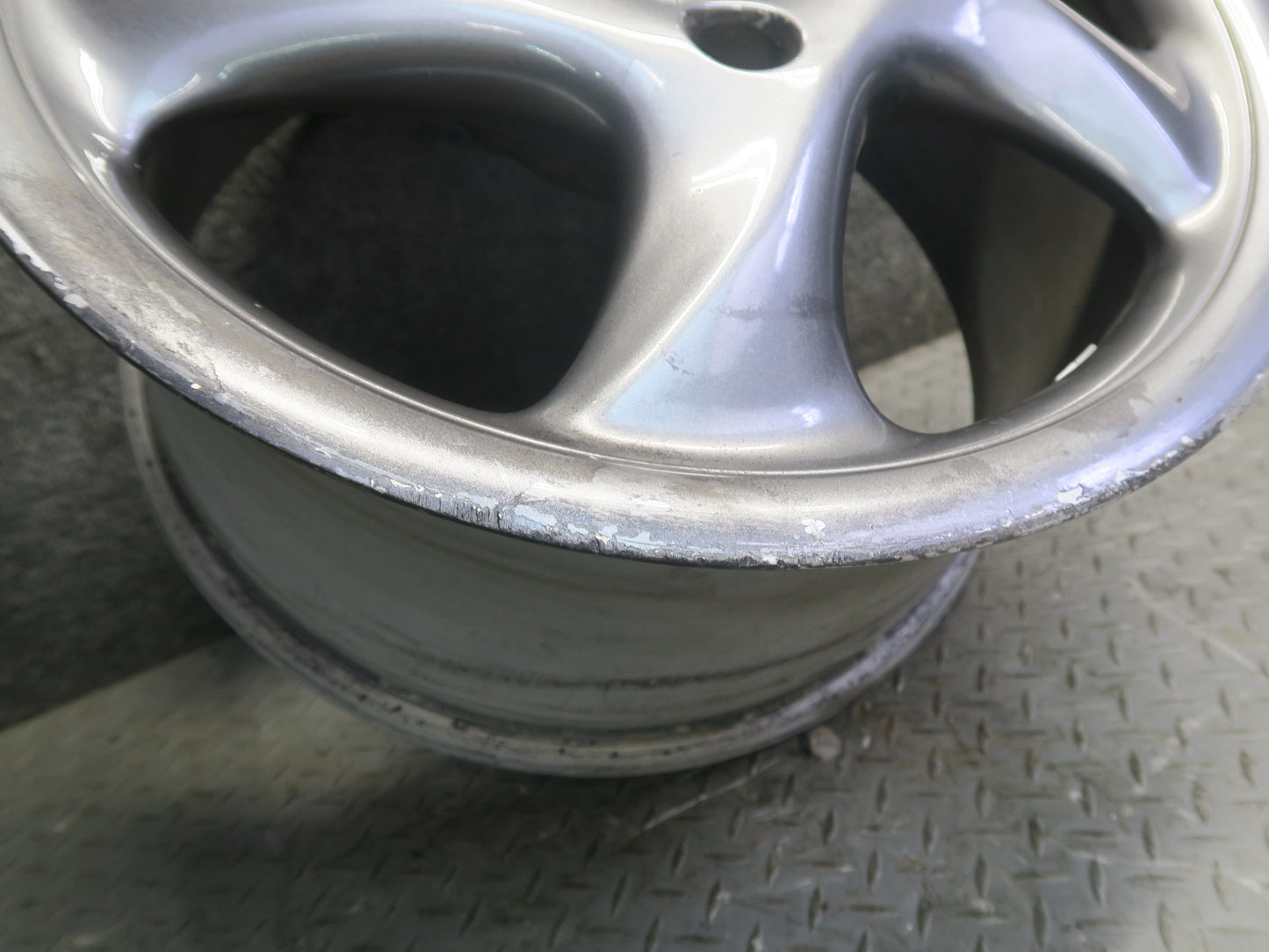 1999-2004 Porsche 911 996 Rear Alloy R18" Wheel Rim 18x9 ET52 99336213801