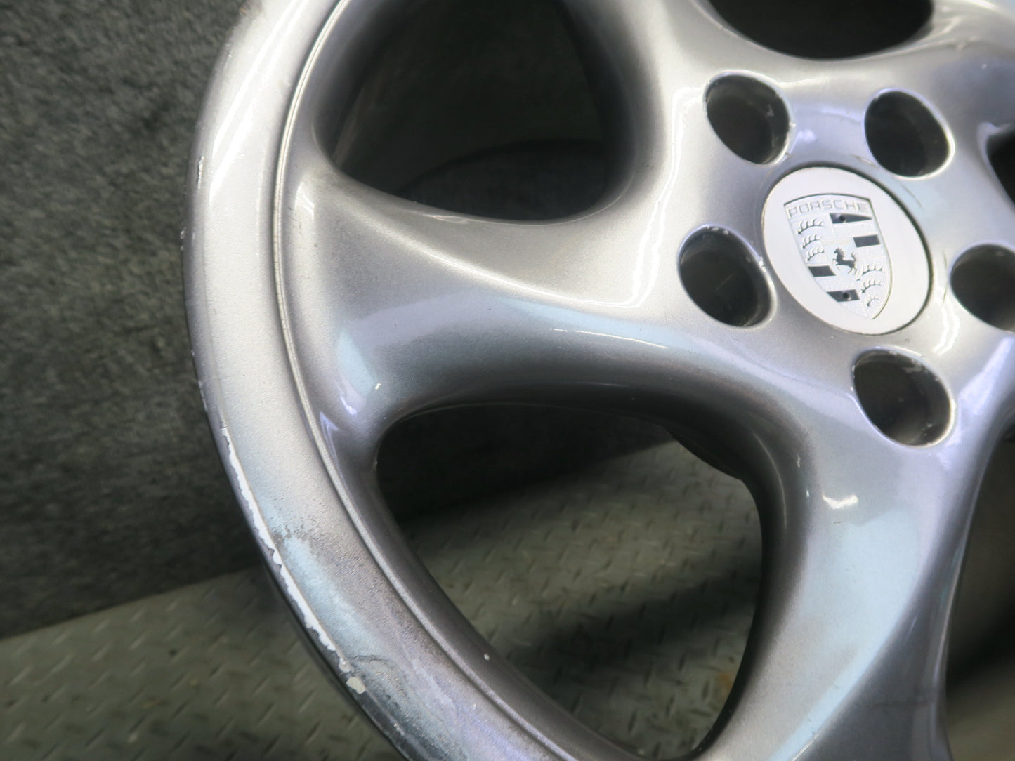 1999-2004 Porsche 911 996 Rear Alloy R18" Wheel Rim 18x9 ET52 99336213801