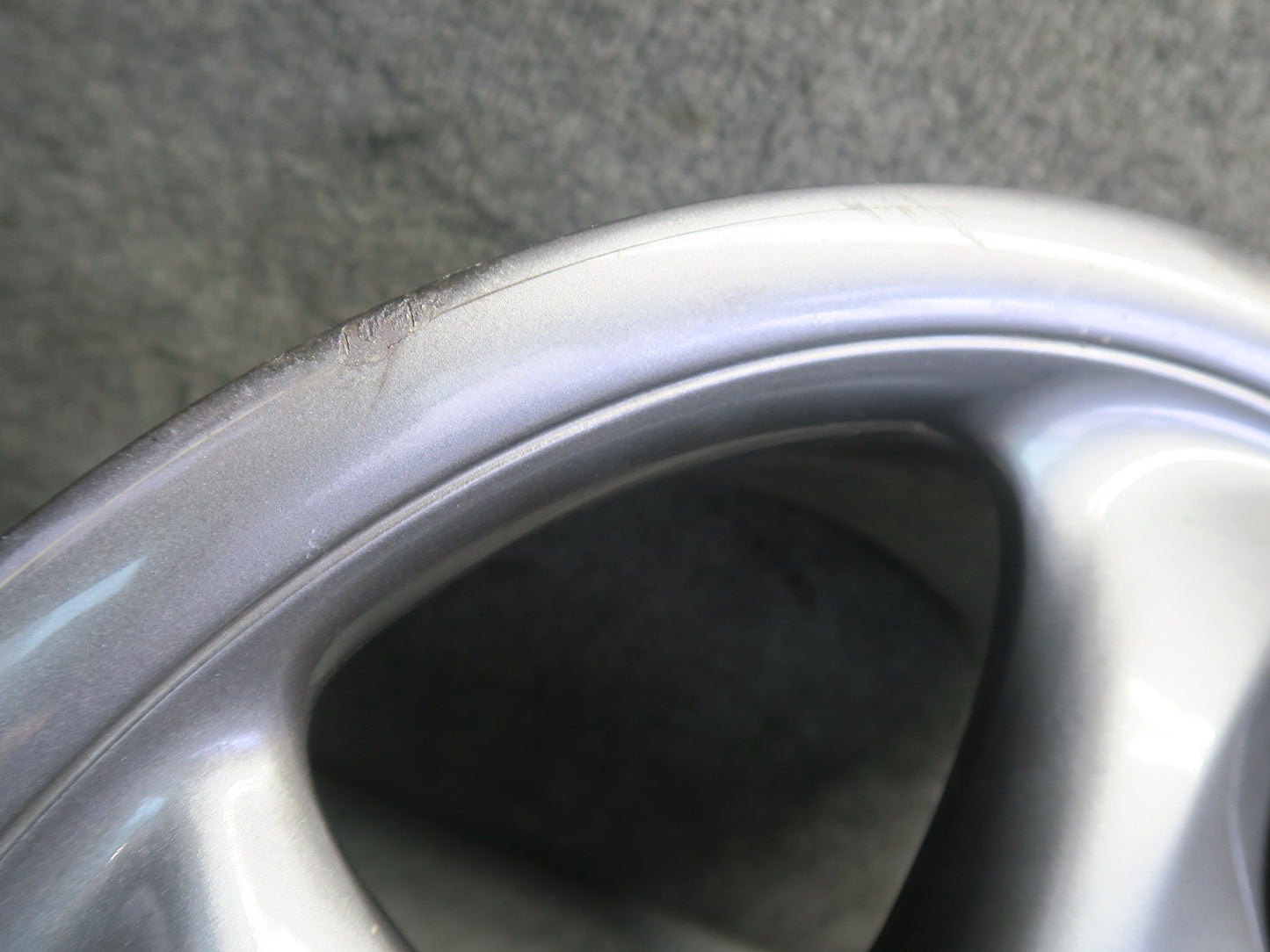 1999-2004 Porsche 911 996 Rear Alloy R18" Wheel Rim 18x9 ET52 99336213801