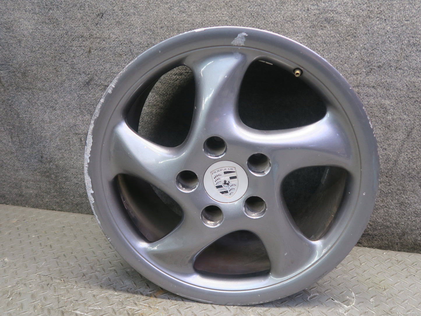 1999-2004 Porsche 911 996 Rear Alloy R18" Wheel Rim 18x9 ET52 99336213801