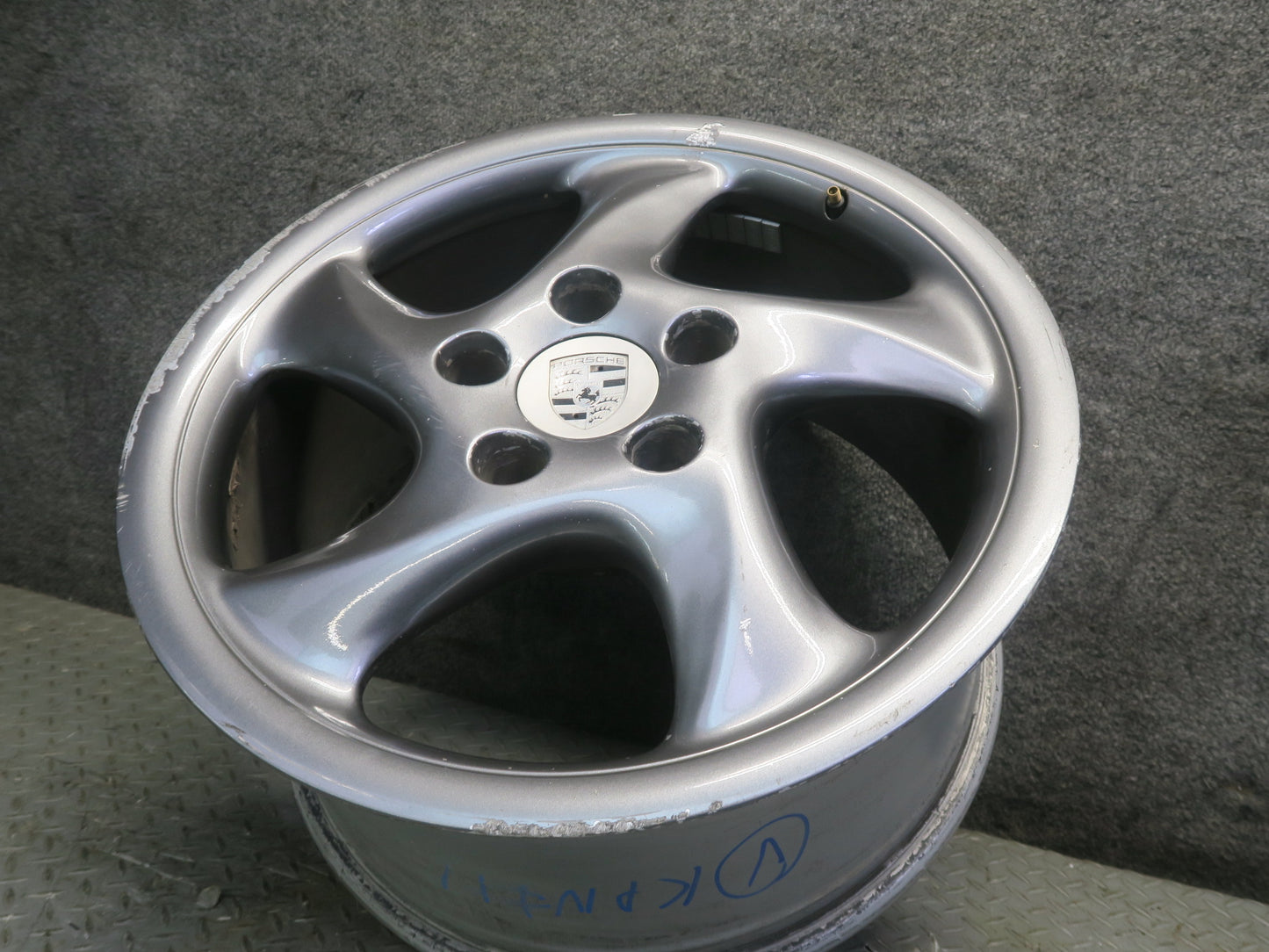 1999-2004 Porsche 911 996 Rear Alloy R18" Wheel Rim 18x9 ET52 99336213801