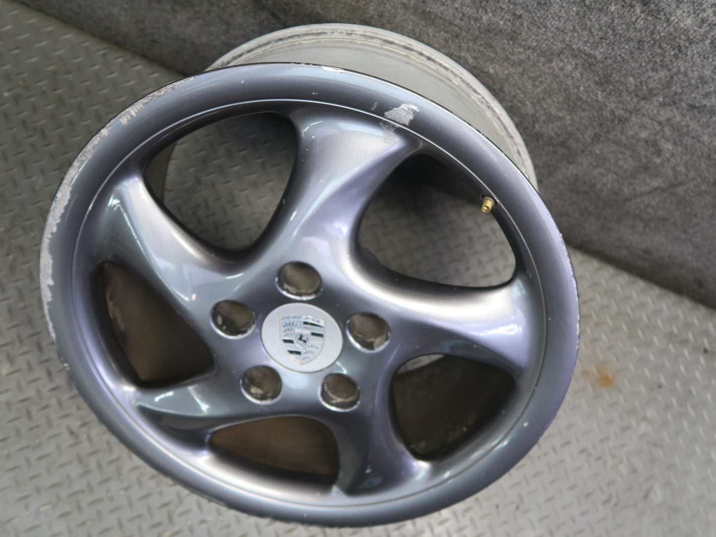 1999-2004 Porsche 911 996 Rear Alloy R18" Wheel Rim 18x9 ET52 99336213801