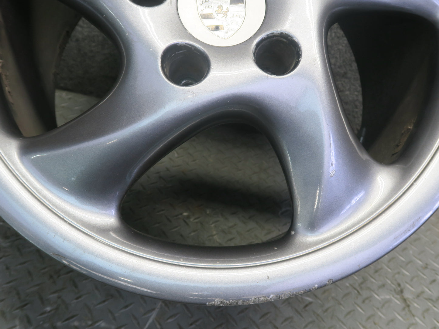 1999-2004 Porsche 911 996 Rear Alloy R18" Wheel Rim 18x9 ET52 99336213801