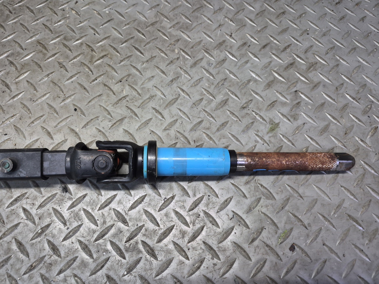 02-05 Ford Thunderbird Steering Column U Joint Linkage Shaft 3W43-3C662-CD OEM